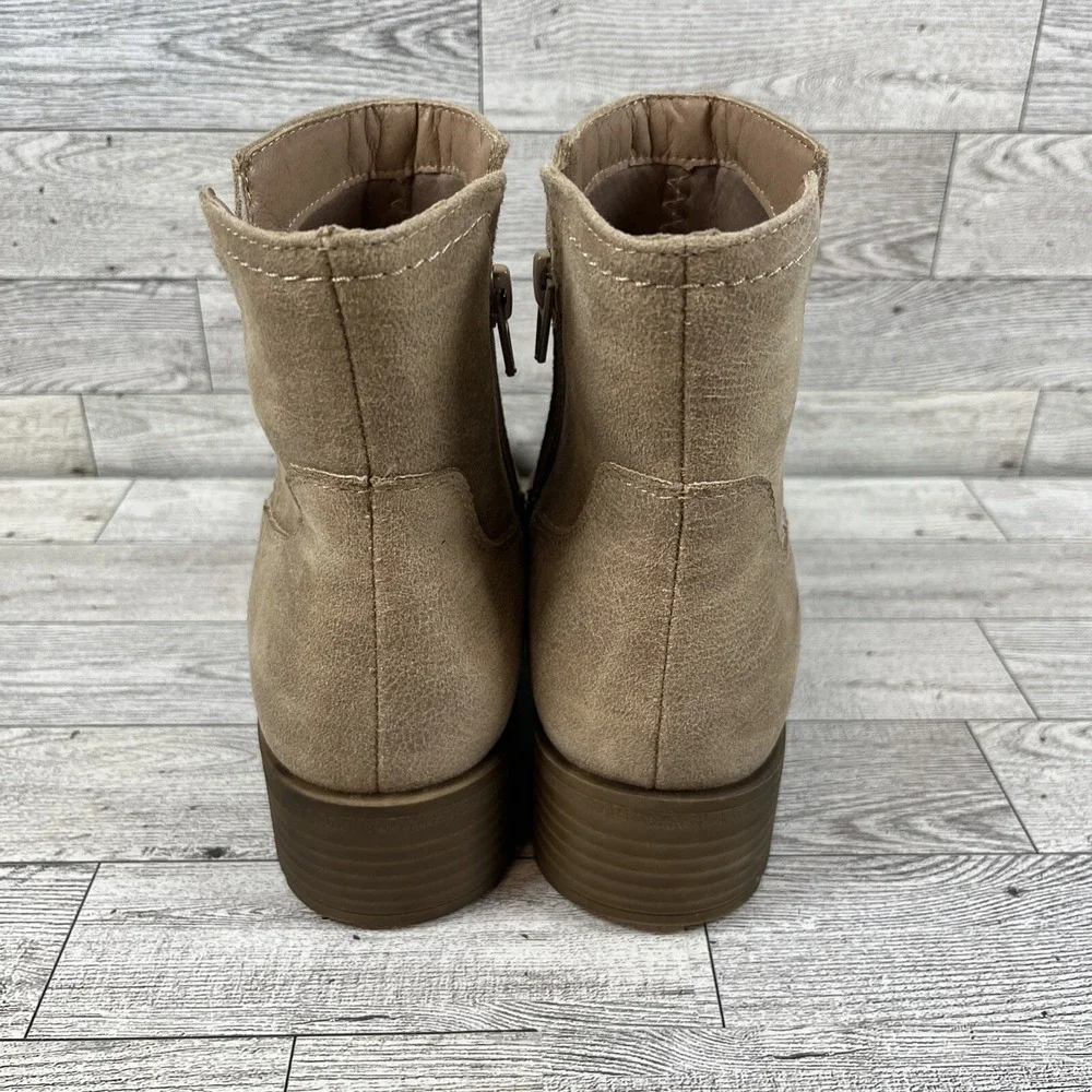 Frye And Co. Estreley Sand Stacked‎ Heel Booties Women Size 7M